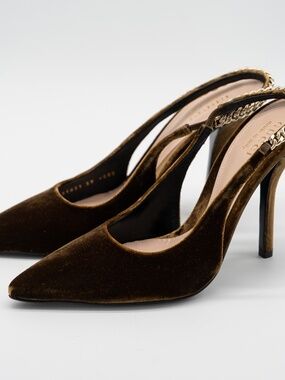 size 39G 9 US Gucci Signoria Velvet Slingback Pumps Brown Heels